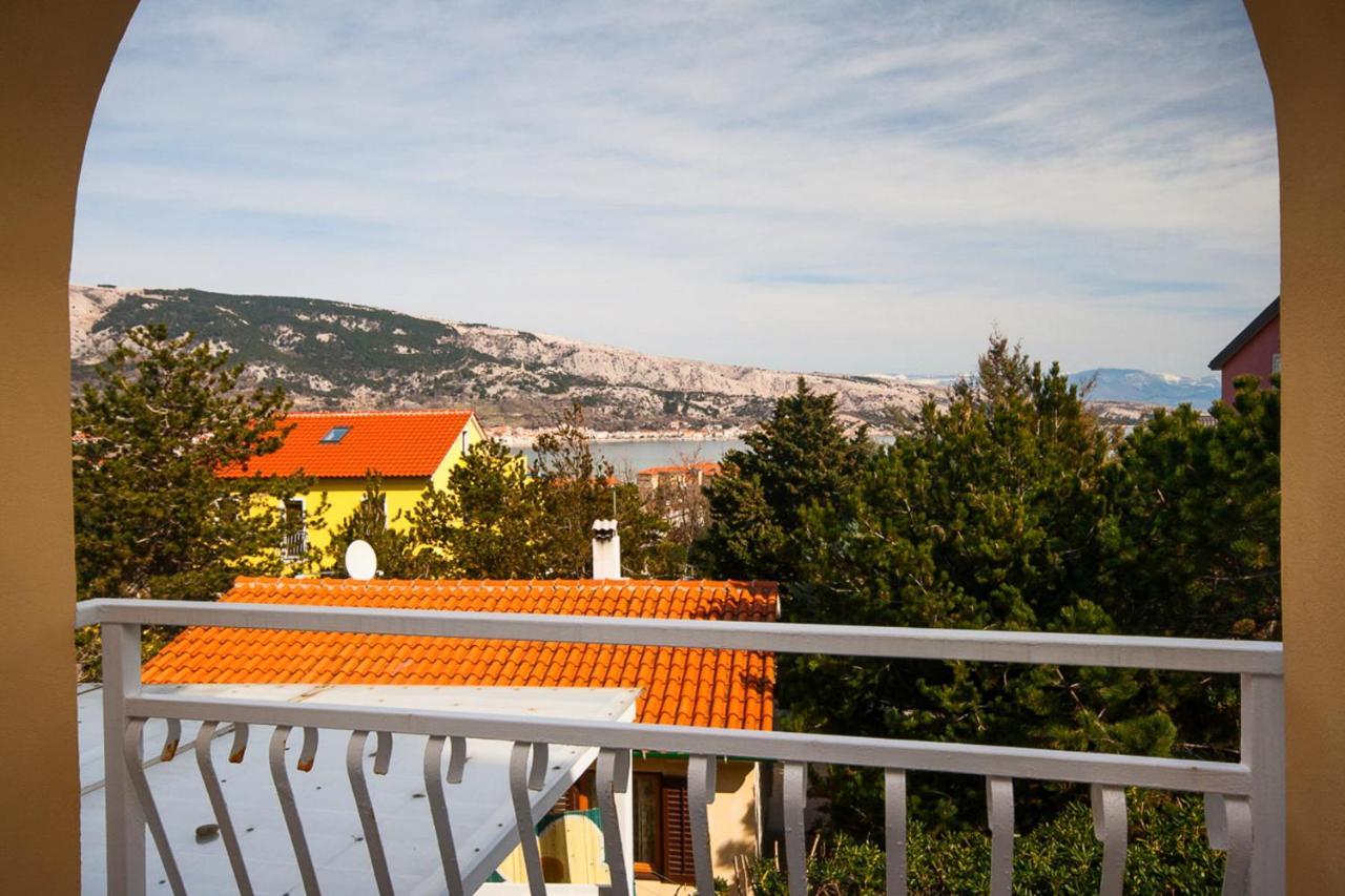 Lily Appartement Baška Buitenkant foto