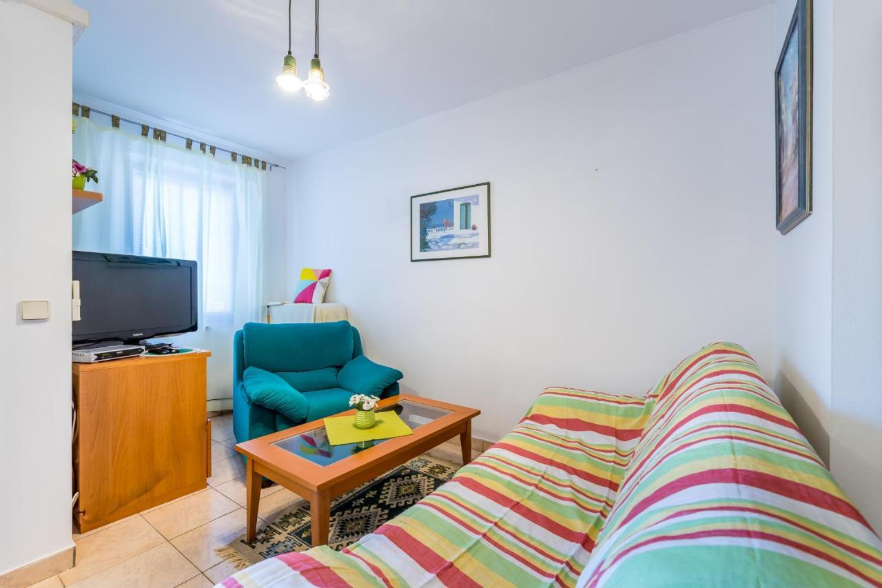 Lily Appartement Baška Buitenkant foto
