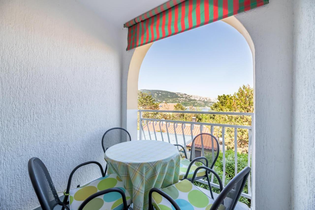 Lily Appartement Baška Buitenkant foto